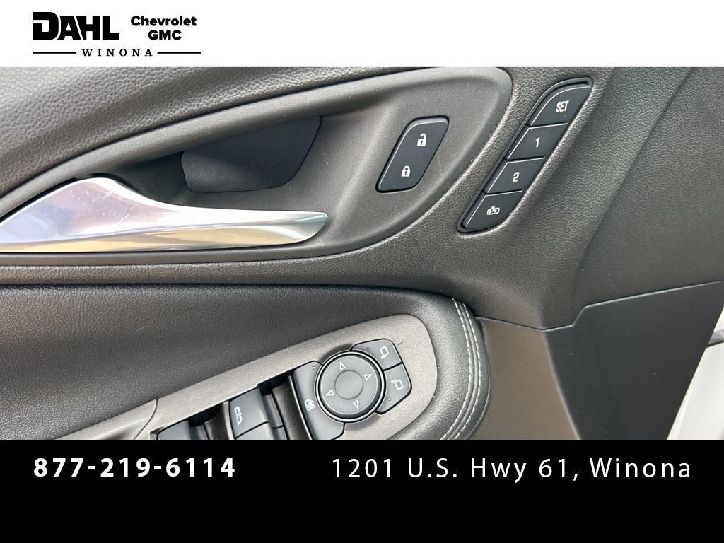 used 2023 Buick Encore GX car, priced at $22,900