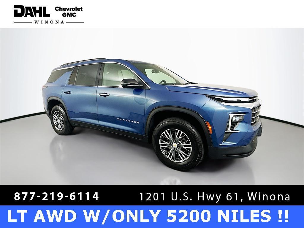 used 2024 Chevrolet Traverse car, priced at $38,900