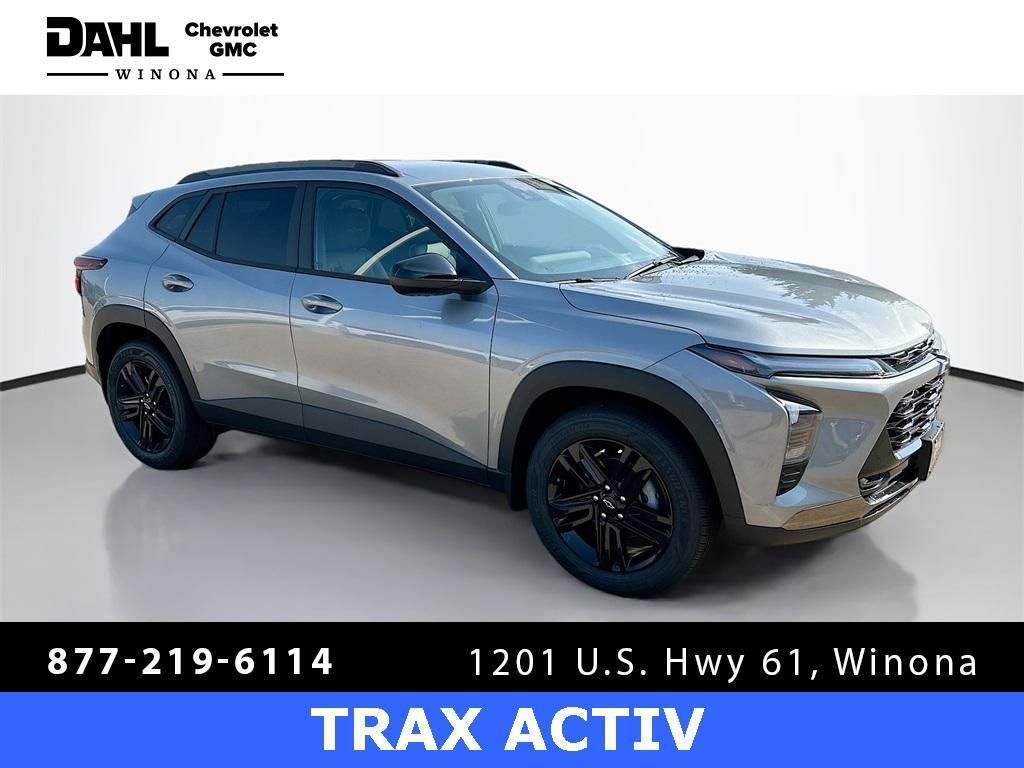 new 2025 Chevrolet Trax car, priced at $25,310