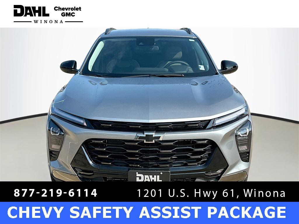 new 2025 Chevrolet Trax car, priced at $25,310