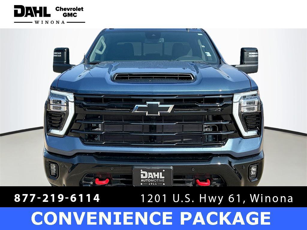 new 2025 Chevrolet Silverado 3500 car, priced at $74,200