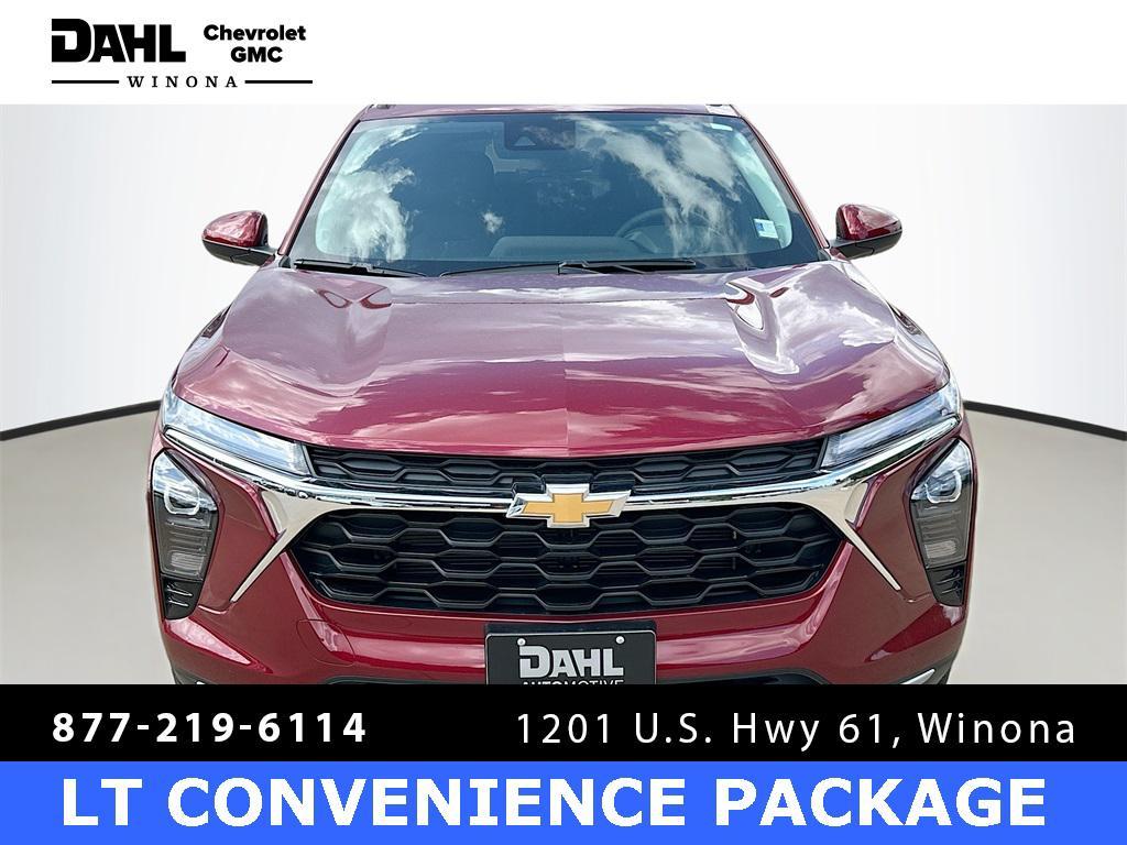 new 2025 Chevrolet Trax car, priced at $23,700