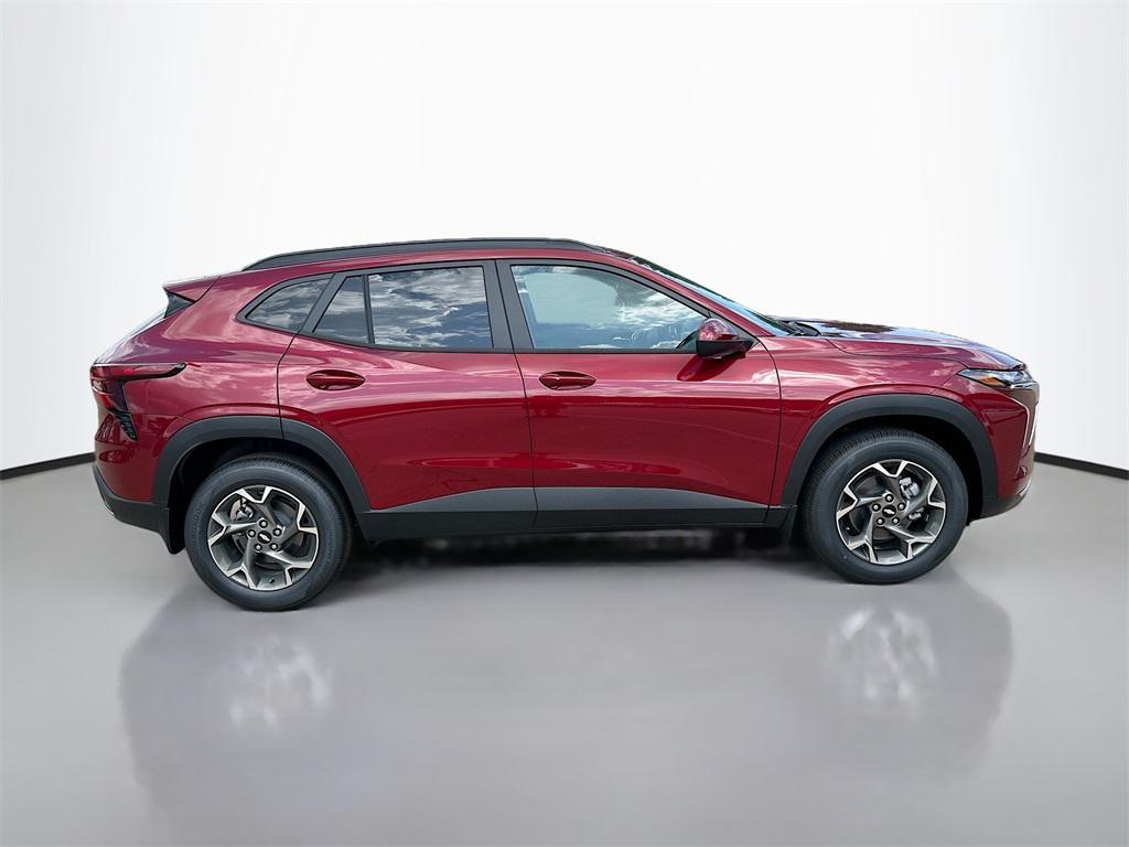new 2025 Chevrolet Trax car, priced at $23,700