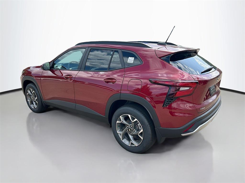new 2025 Chevrolet Trax car, priced at $23,700