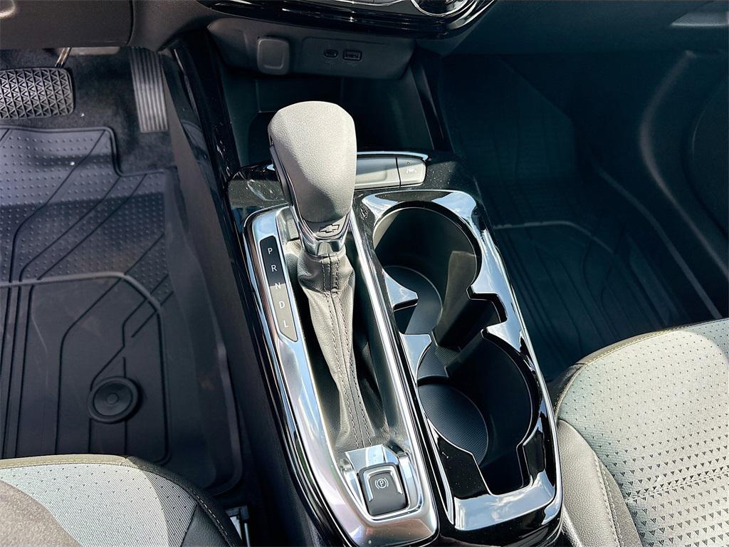 new 2025 Chevrolet Trax car, priced at $23,700