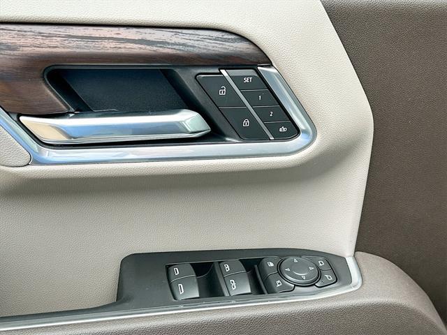 new 2025 GMC Sierra 1500 car, priced at $66,800