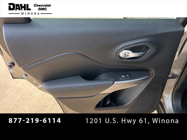 used 2021 Jeep Cherokee car, priced at $21,900