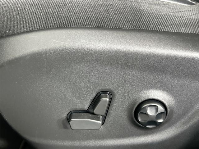 used 2021 Jeep Cherokee car, priced at $21,400