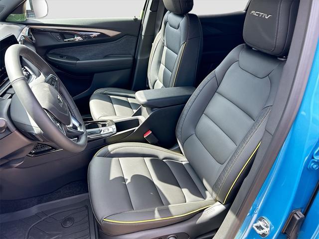 new 2025 Chevrolet TrailBlazer car, priced at $32,200