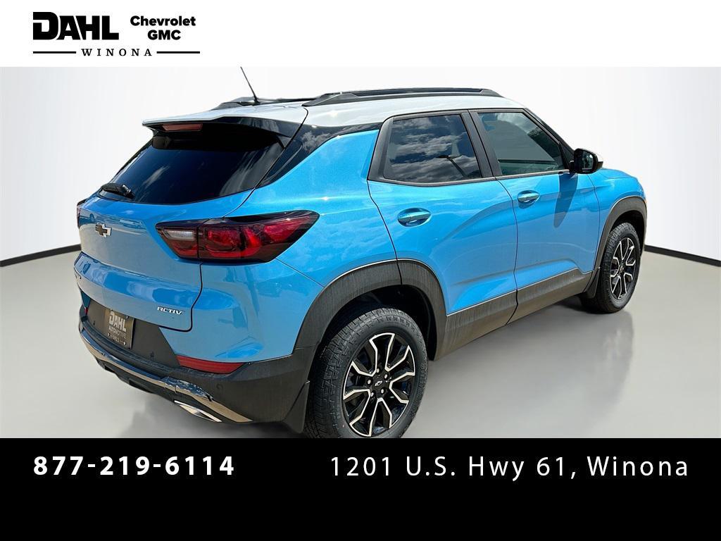 new 2025 Chevrolet TrailBlazer car, priced at $30,599
