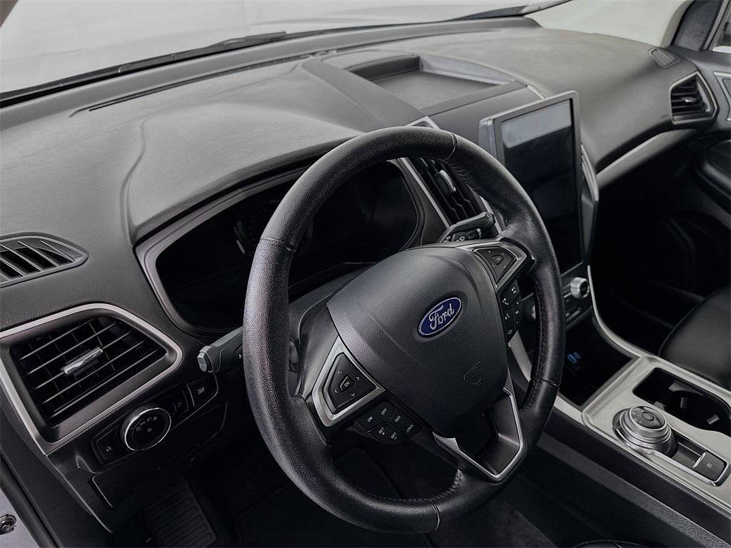 used 2024 Ford Edge car, priced at $24,400