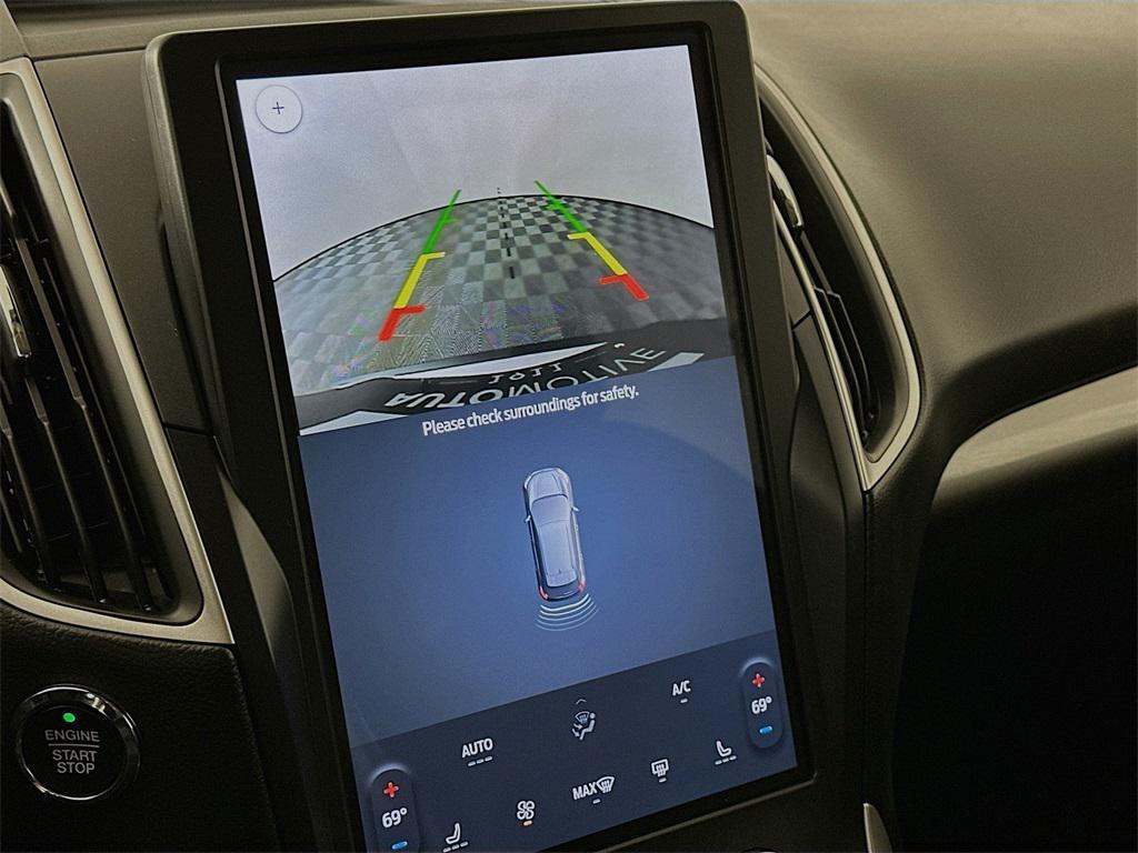 used 2024 Ford Edge car, priced at $24,400