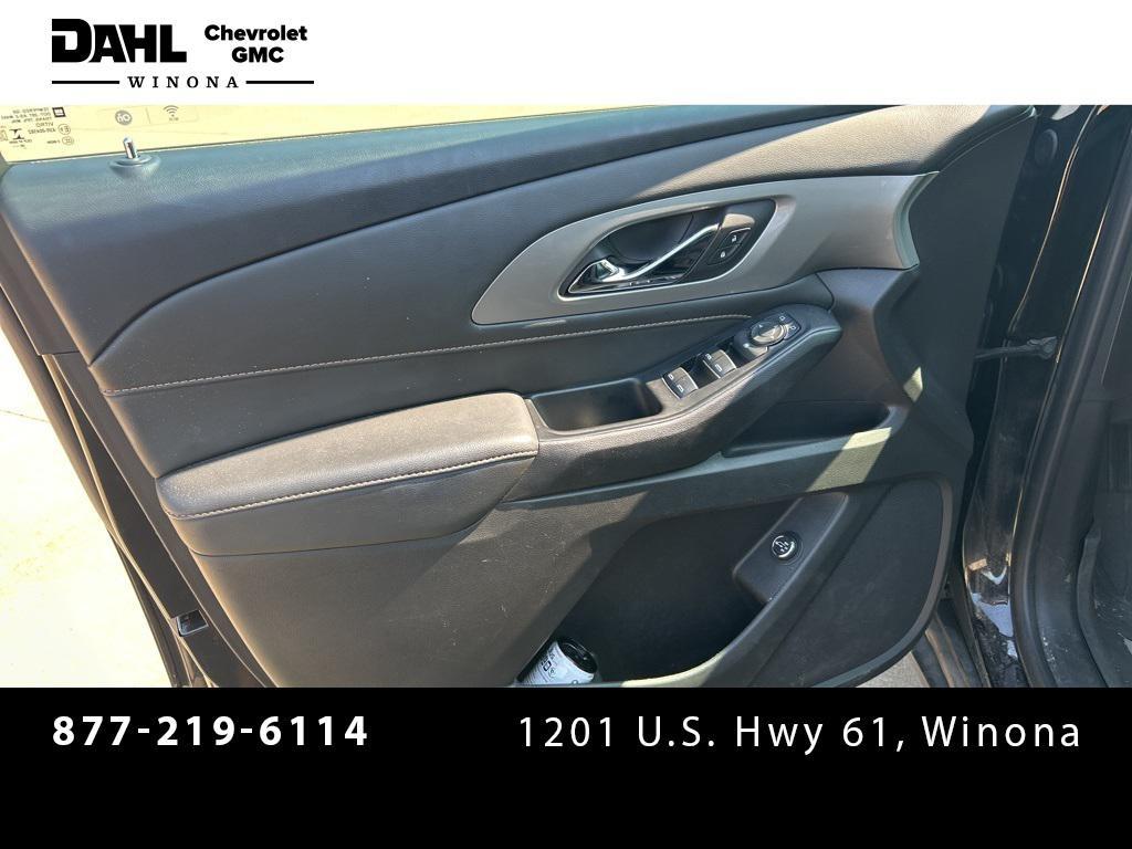 used 2020 Chevrolet Traverse car, priced at $26,900