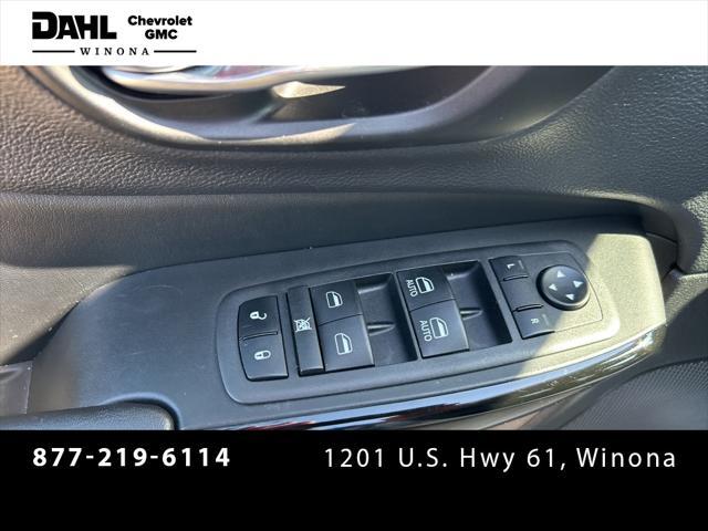 used 2023 Jeep Cherokee car, priced at $20,900