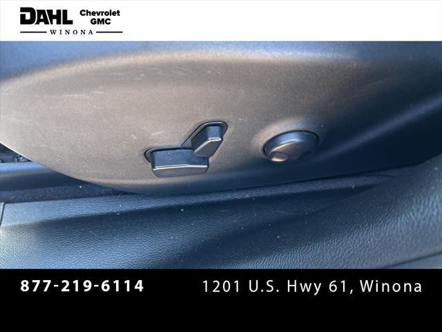used 2023 Jeep Cherokee car, priced at $20,900