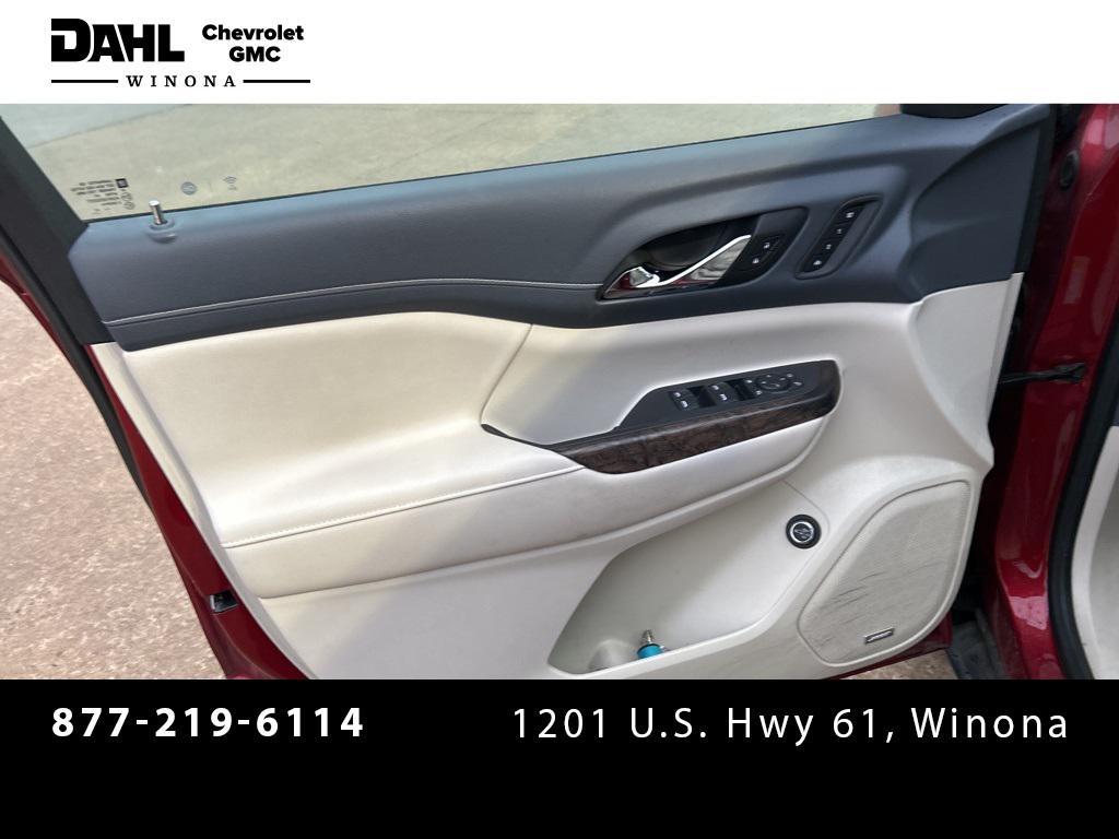 used 2022 GMC Acadia car, priced at $25,400