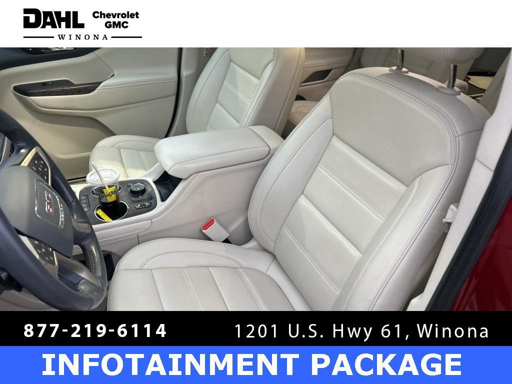 used 2022 GMC Acadia car, priced at $25,400