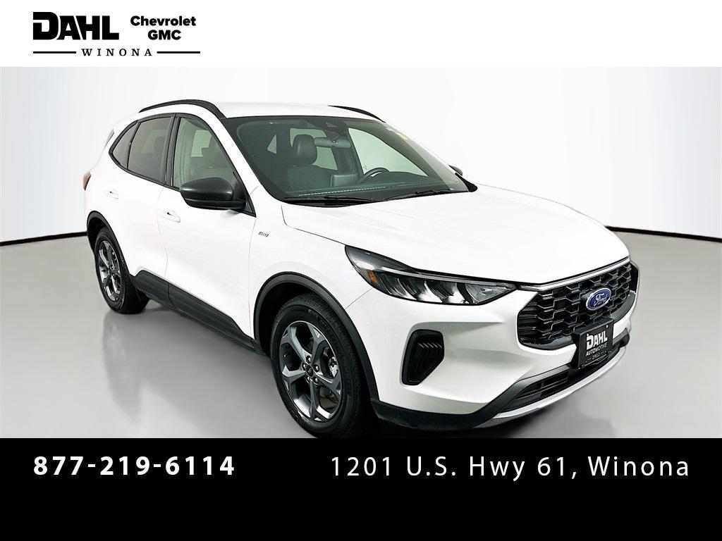 used 2025 Ford Escape car, priced at $24,400