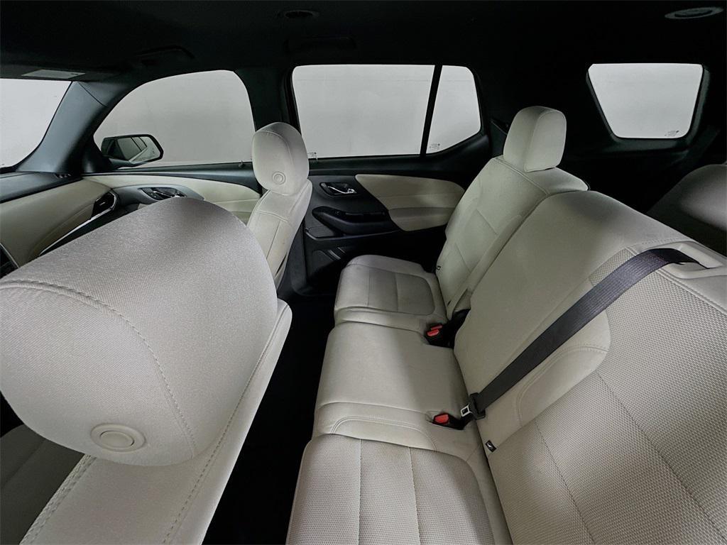 used 2023 Chevrolet Traverse car, priced at $25,400