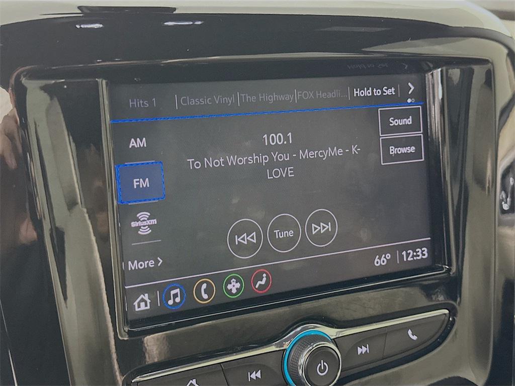 used 2023 Chevrolet Traverse car, priced at $25,400