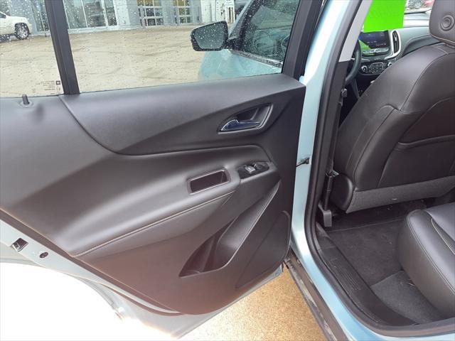 used 2022 Chevrolet Equinox car, priced at $26,400