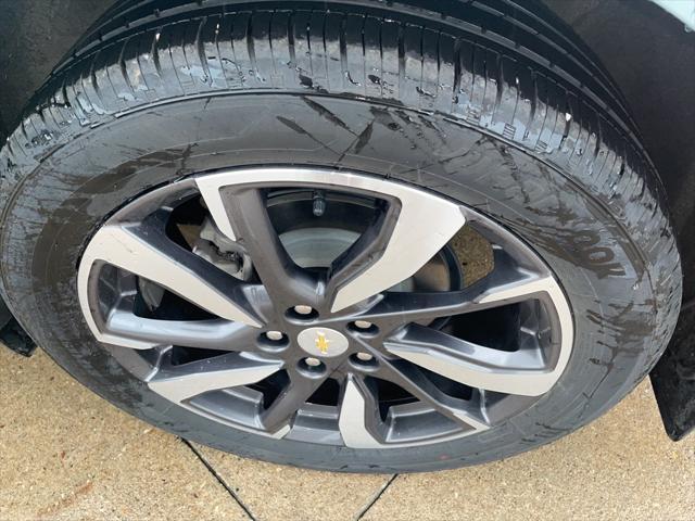 used 2022 Chevrolet Equinox car, priced at $26,400