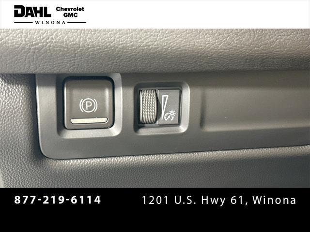 used 2024 Cadillac XT4 car, priced at $34,700