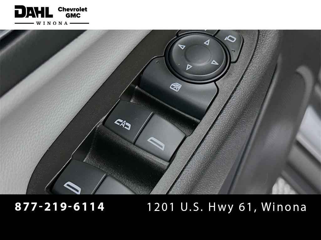 used 2023 Chevrolet Equinox car, priced at $19,400