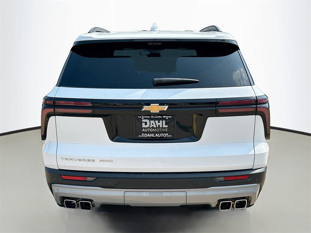 new 2026 Chevrolet Traverse car, priced at $44,240