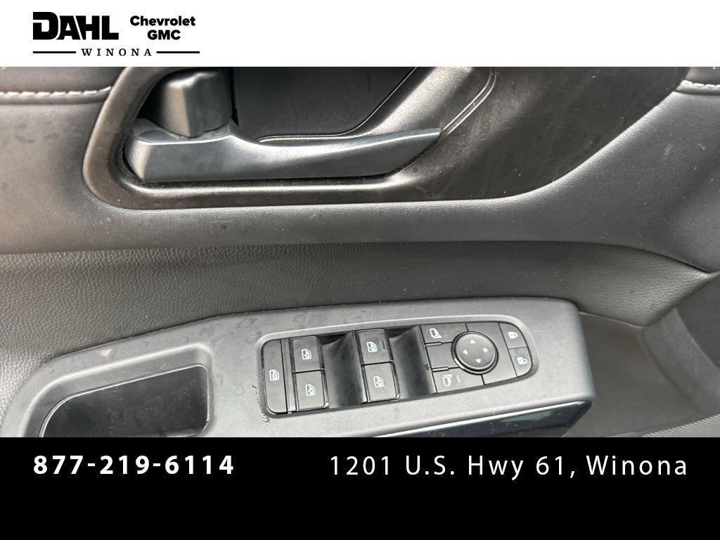 used 2023 Nissan Pathfinder car, priced at $28,900