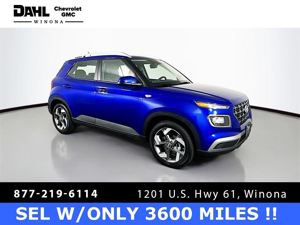 used 2025 Hyundai Venue car, priced at $18,900
