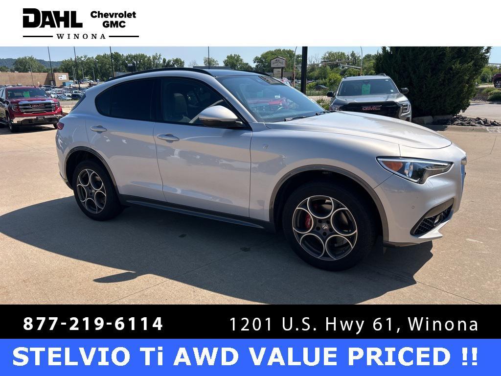 used 2022 Alfa Romeo Stelvio car, priced at $26,900