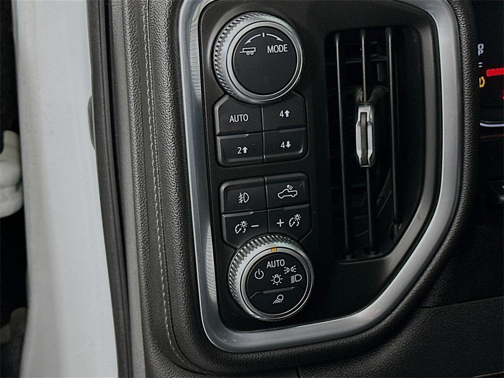 used 2021 GMC Sierra 1500 car, priced at $25,400