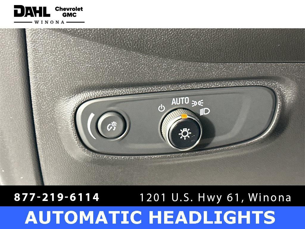 used 2023 Chevrolet Equinox car, priced at $20,400