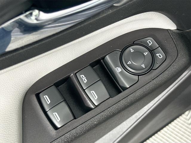 used 2022 Chevrolet Equinox car, priced at $19,400