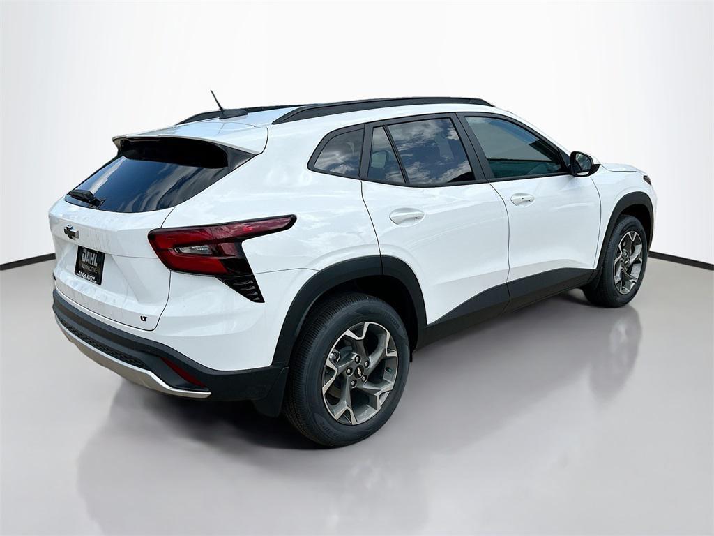 new 2025 Chevrolet Trax car, priced at $24,750
