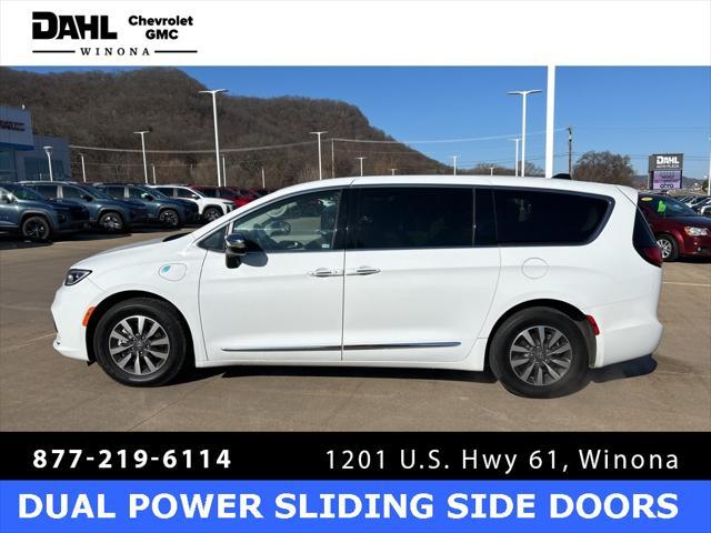 used 2023 Chrysler Pacifica Hybrid car, priced at $32,900