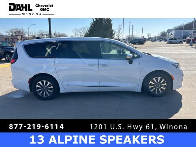 used 2023 Chrysler Pacifica Hybrid car, priced at $32,900
