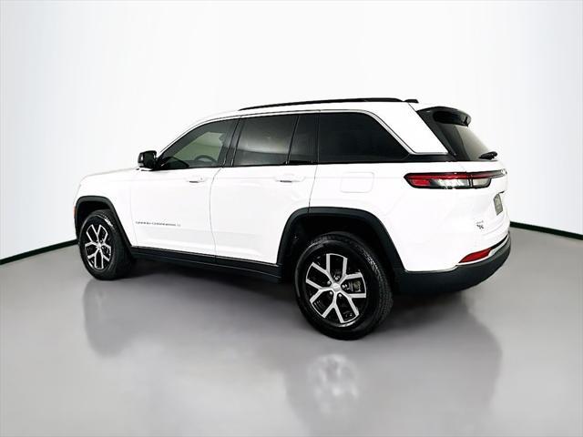 used 2024 Jeep Grand Cherokee car, priced at $39,900