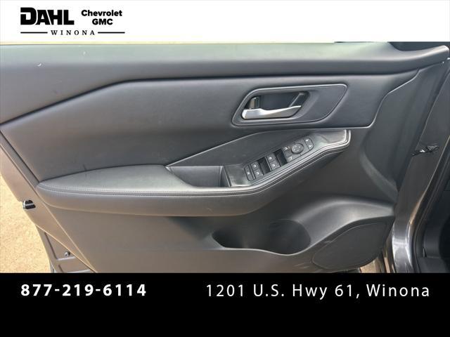 used 2025 Nissan Rogue car, priced at $26,400