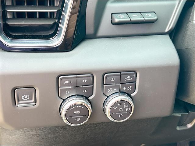 new 2025 GMC Sierra 3500 car, priced at $97,500