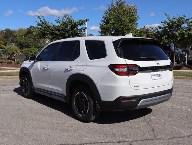 new 2025 Honda Pilot car, priced at $49,200