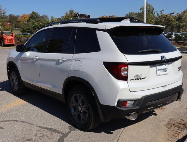 new 2025 Honda Passport car, priced at $45,850