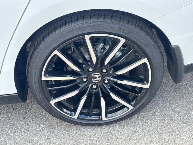 new 2025 Honda Accord Hybrid car, priced at $40,905