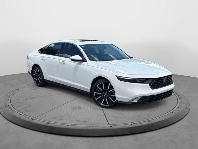 new 2025 Honda Accord Hybrid car, priced at $40,905