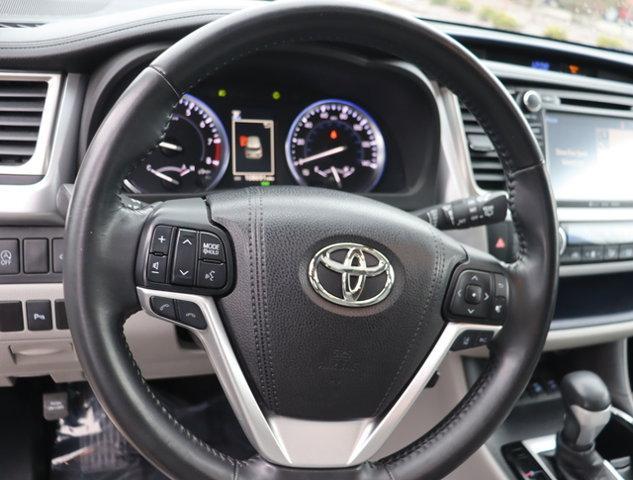 used 2017 Toyota Highlander car, priced at $23,793