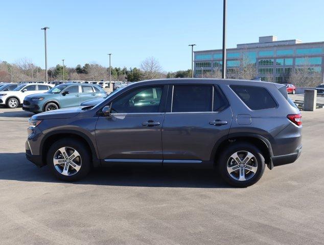 new 2025 Honda Pilot car, priced at $43,950