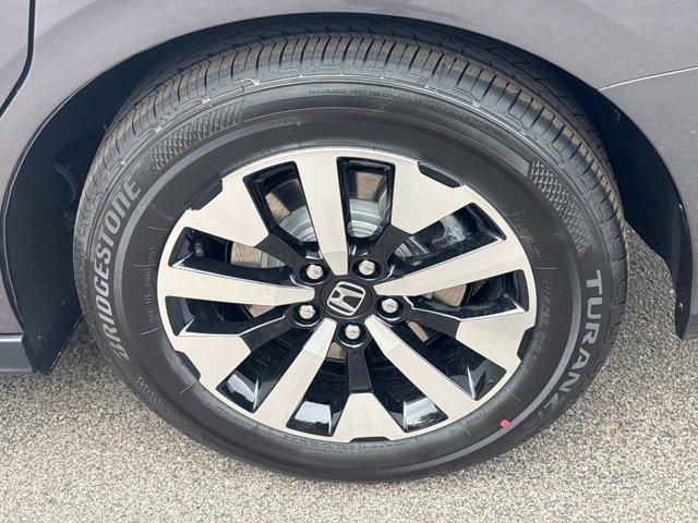 new 2026 Honda Odyssey car, priced at $44,885