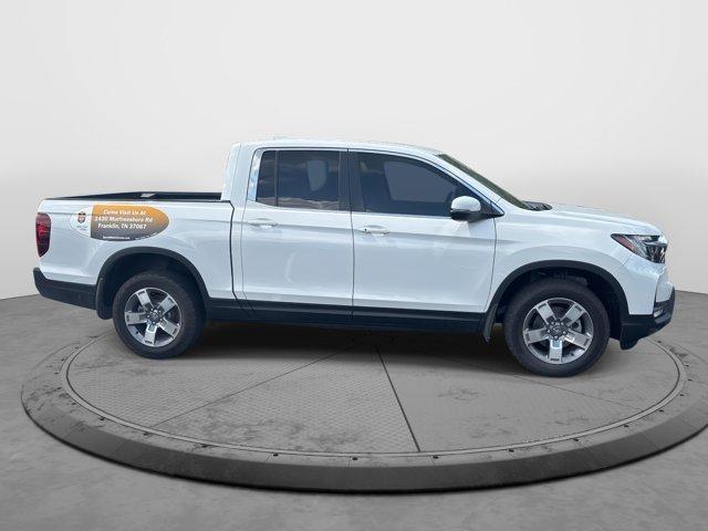new 2025 Honda Ridgeline car, priced at $42,197