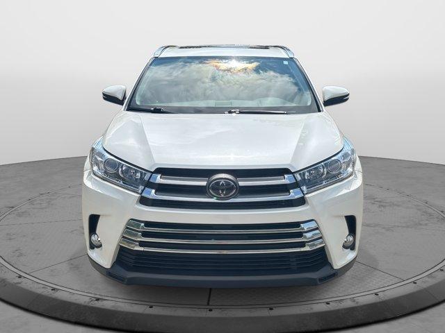 used 2018 Toyota Highlander car, priced at $27,991
